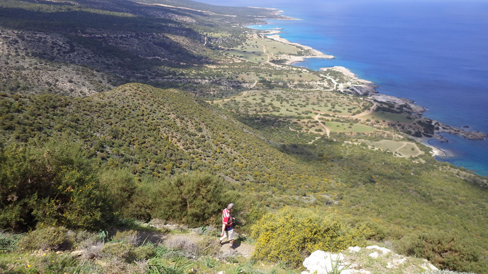 Descending Moutti tis Sotiras peak